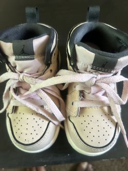 Pink Baby Jordans 5c