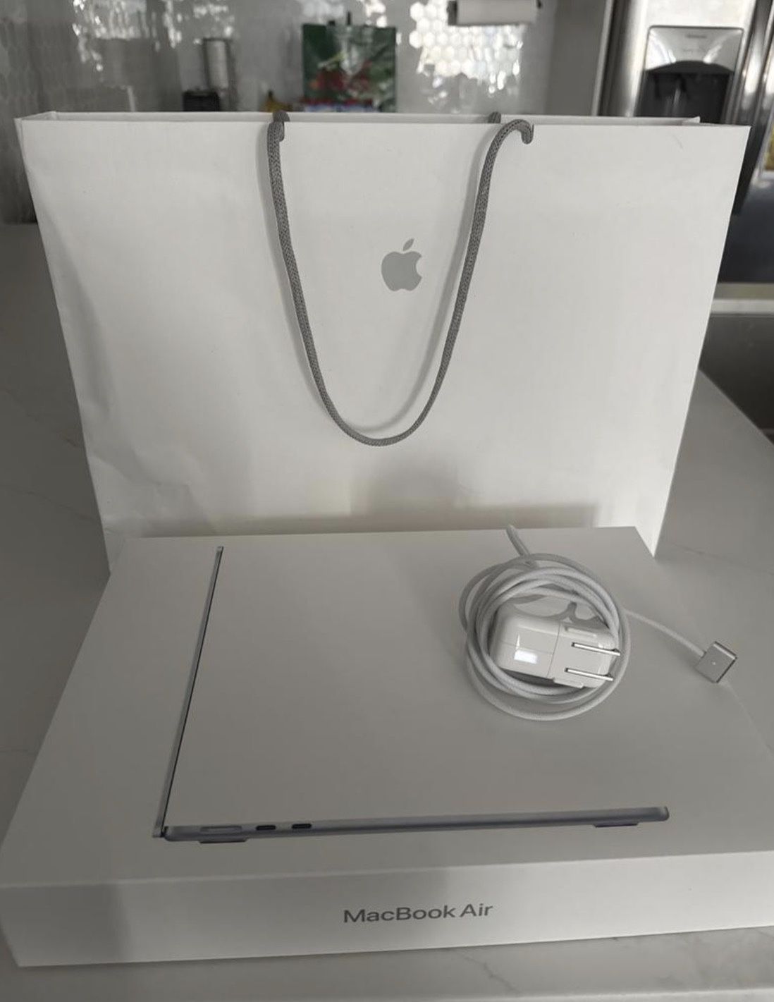 Excellent Like New MacBook Air 13” 2025 M4 Chip
