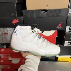 2014 Jordan Legend Blue 11s size 12 Close To VNDS