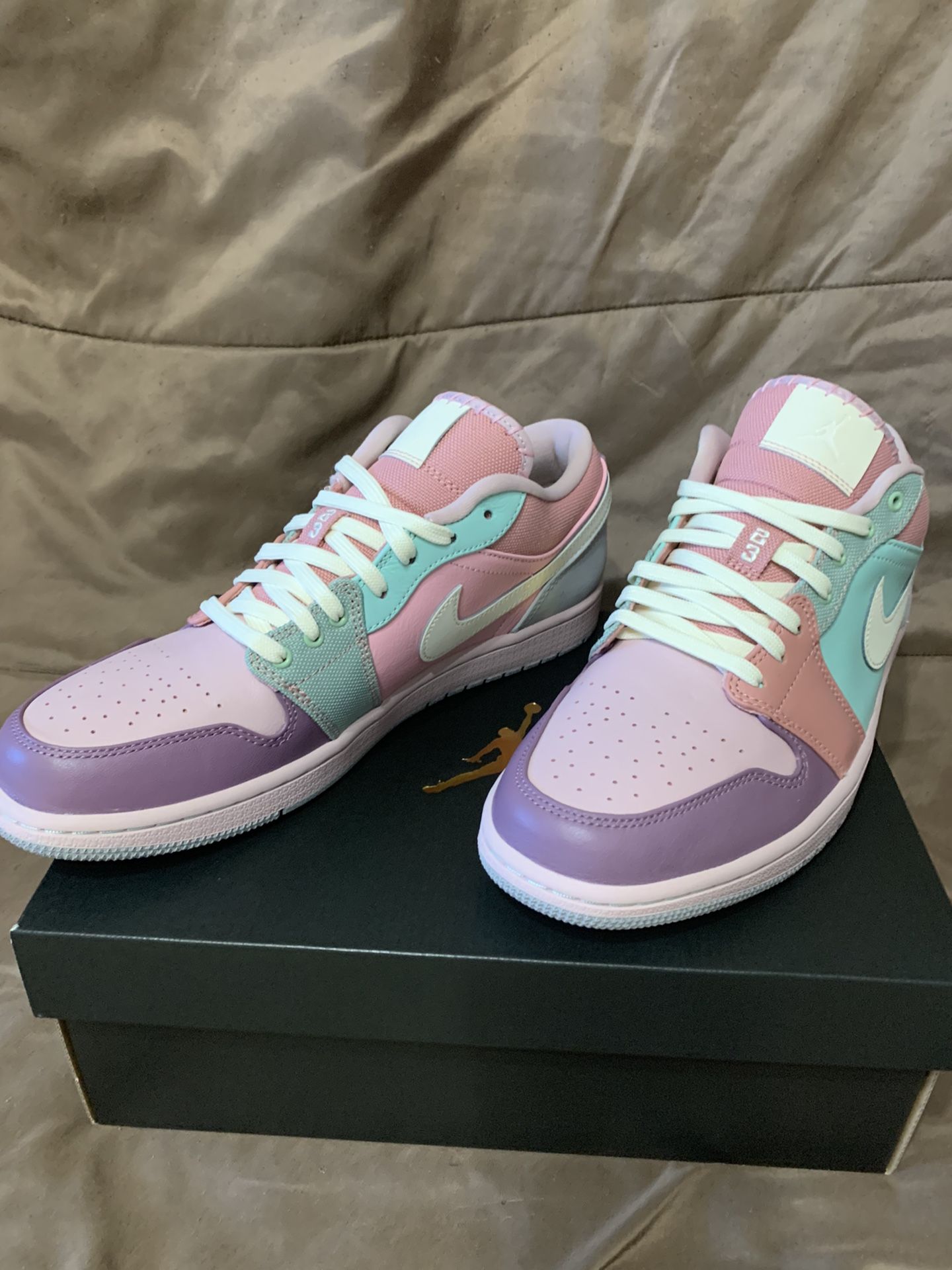 Air Jordan 1 Low “Easter Pastel” Size 10