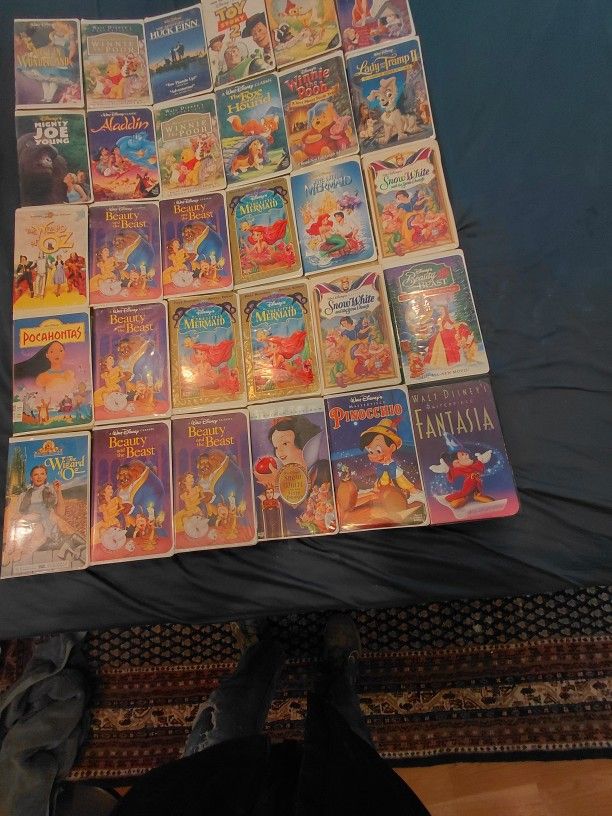 OLD DISNEY VCR TAPES 