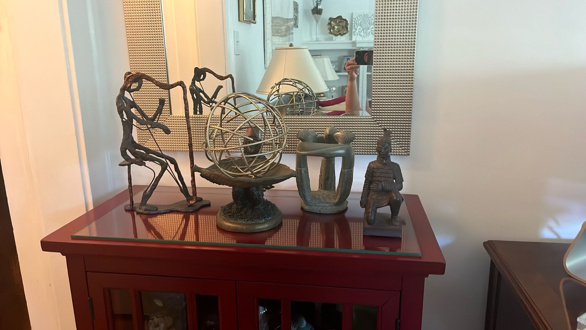 Art statues