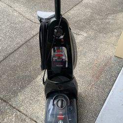 BISSELL CARPET CLEANER W/ HEATER
