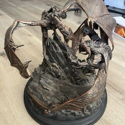 Shadow Of War Statue