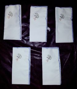 Vintage embroidered Linen Napkins
