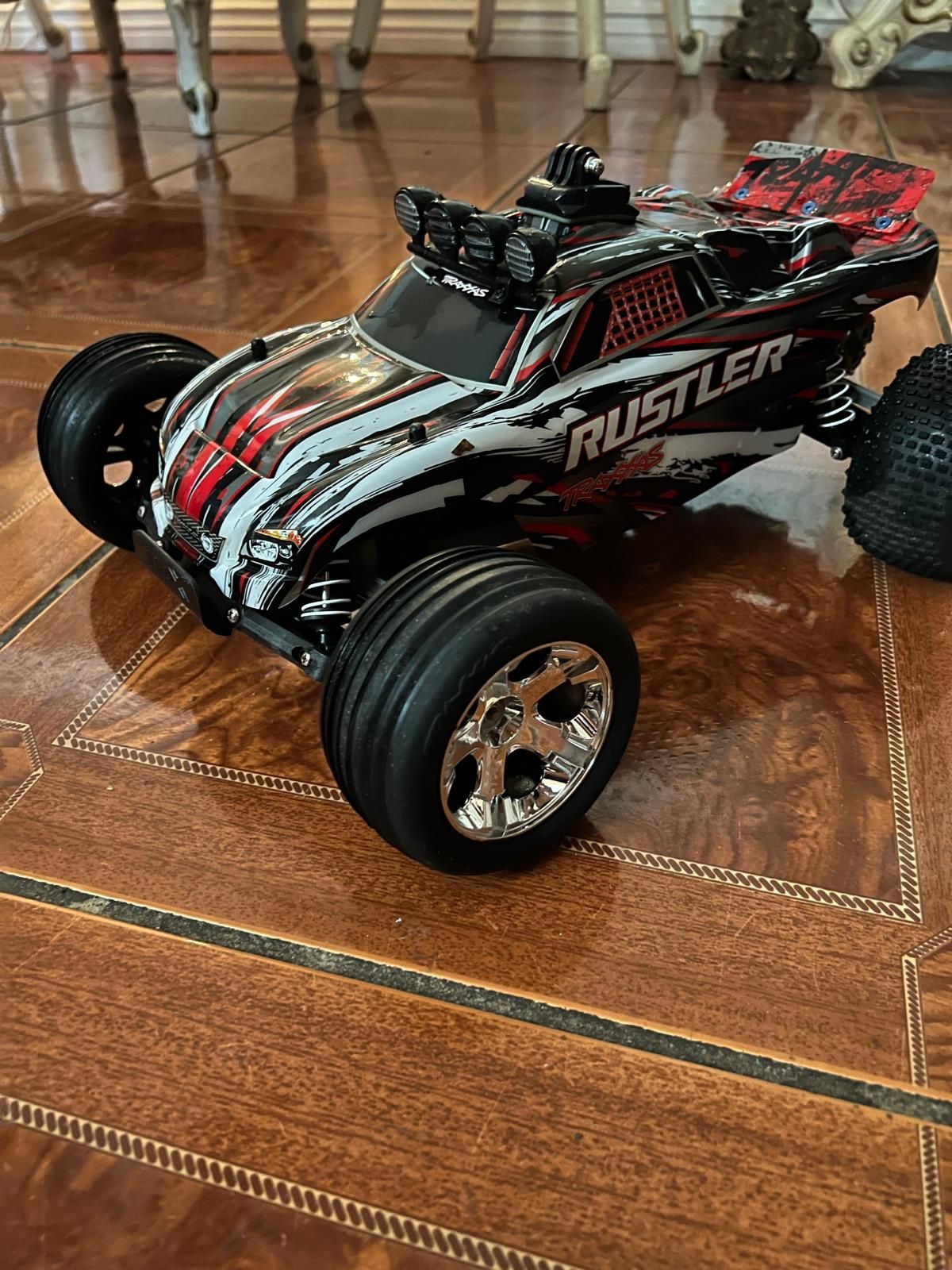 Rustler Traxxas