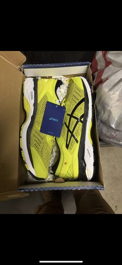 NEW GEL-KAYANO 24 MENS SIZE 11