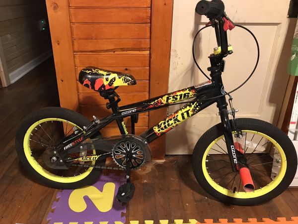 Boys 16” Ozone 500 FS16 Kick It Freestyle Bicycle for Sale