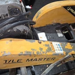 Tile saw