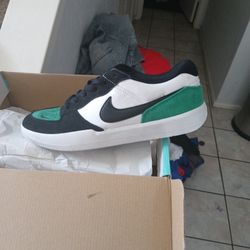 Brand New Nike Sb Green 