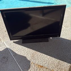 Vizio 40” $60