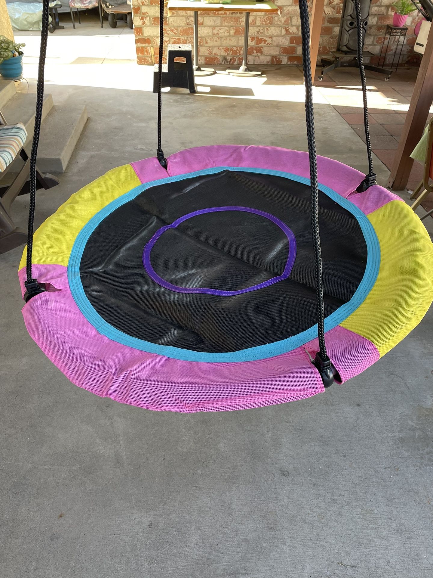 Saucer Swing 25 Dollars