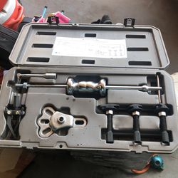 Rear Axle Puller Set
