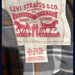 New with tags Levi’s Sherpa-lined Plaid Hoodedz Hacker Jacket XL Boys 13-15 
