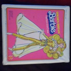 Barbie / clothes storage