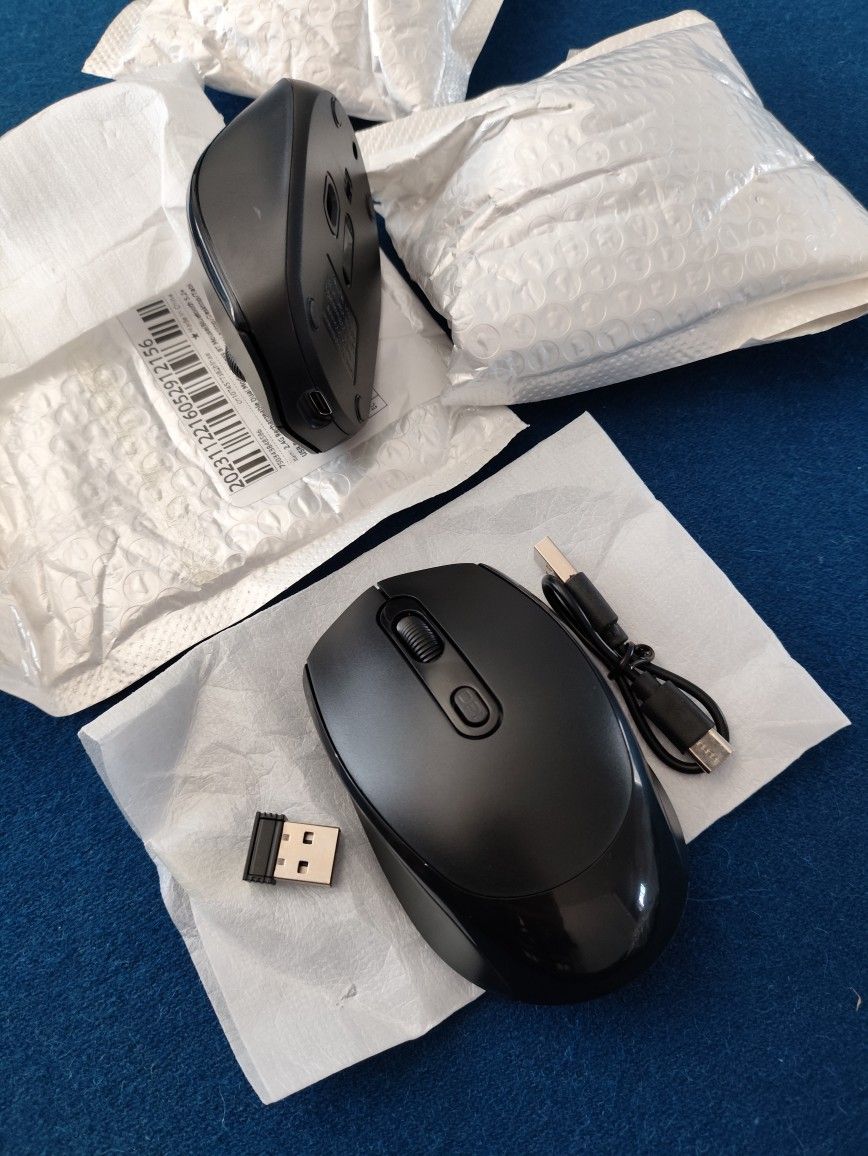 Rechargeable Wireless Mouse