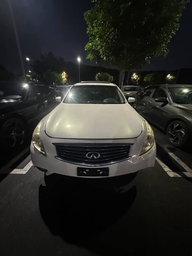 2011 Infiniti G37