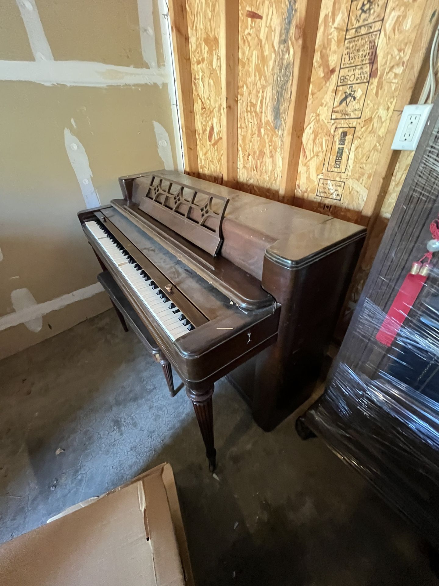 Wurlitzer Upright Piano