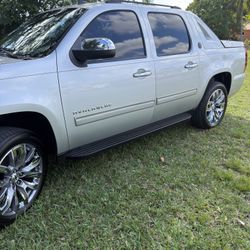 Chevy Avalanche 
