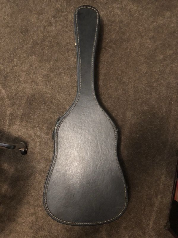 Hard acoustic guitar case
