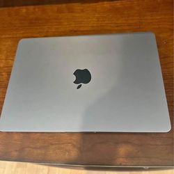 Macbook Air m2 space gray brand new