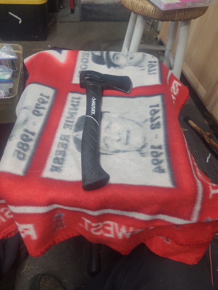 New Ax/hammer