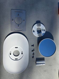 Nest Thermostat (barely used)