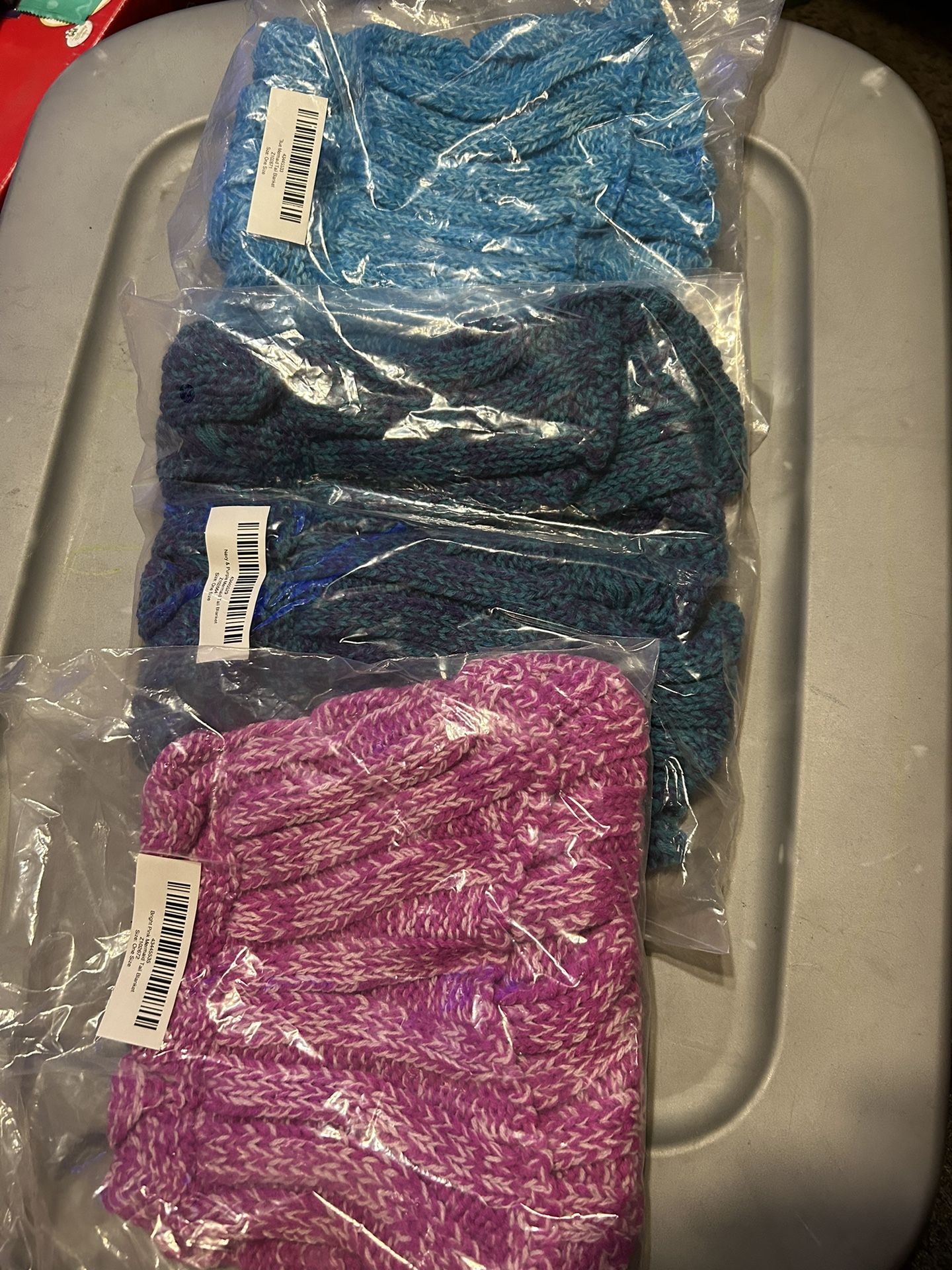 Newborn Mermaid Tail Knit Blanket
