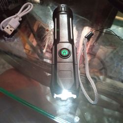 Tactical Flashlight 