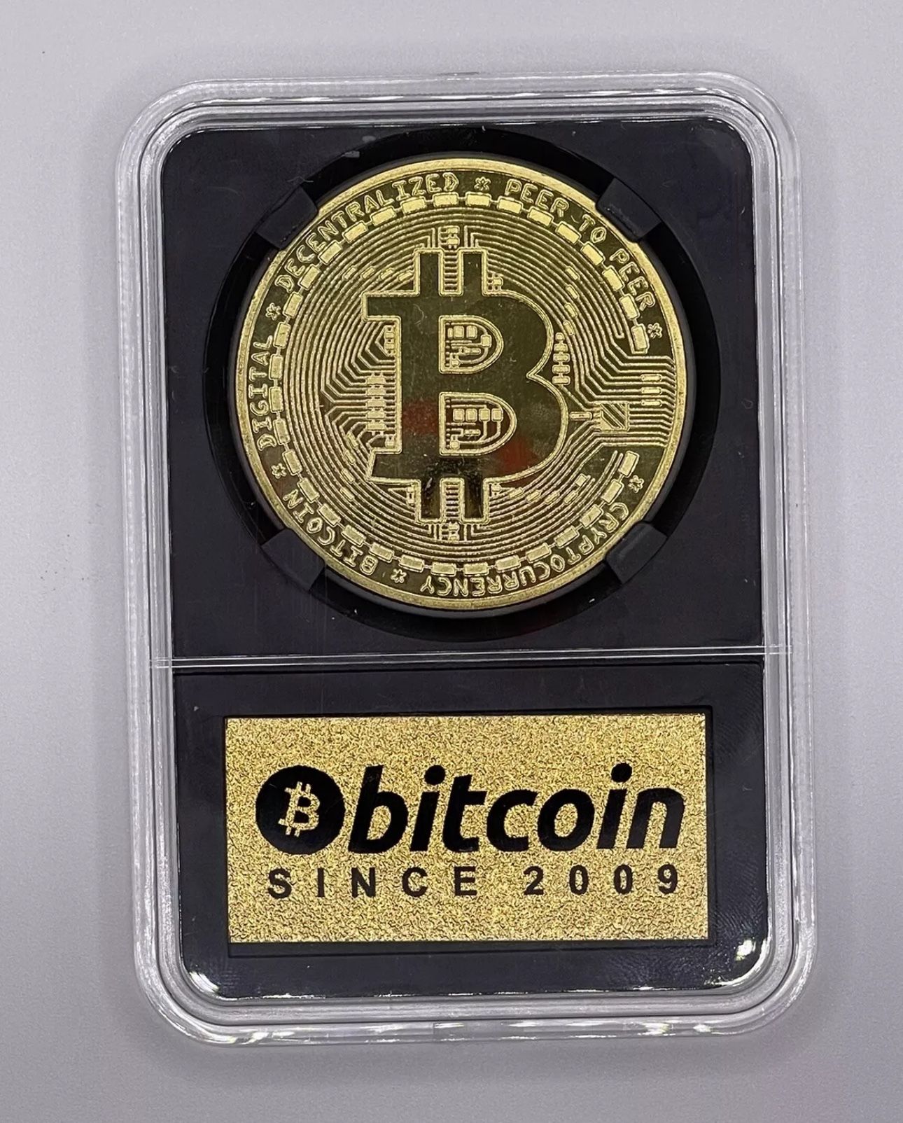 4 Pcs Bitcoin Physical Coin In Protective Cases