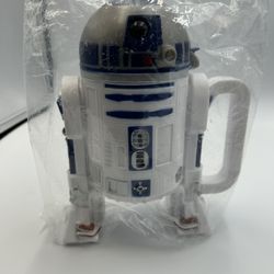 Disney Park Exclusive Star Wars R2D2 Plastic Mug Cup