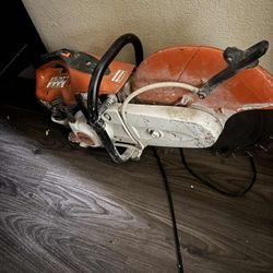 STIHL TS 420 Cutquik 14 in. Cordless Gas Cut-Off Saw