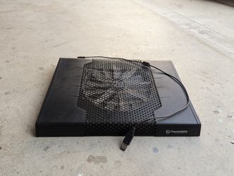 Thermaltake laptop cooler cooling pad