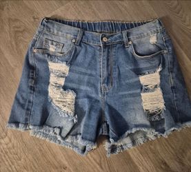 🌸NEW Dark distressed Cut Off Jean Shorts!!!!🌸