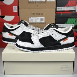 Size 10M - TIGHTBOOTH x Nike SB Dunk Low