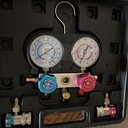 Automotive AC gauge set