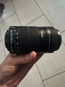 Canon 55-250mm Camera Lens