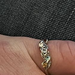 Leaf Stone Ring With 5 Stones 10k