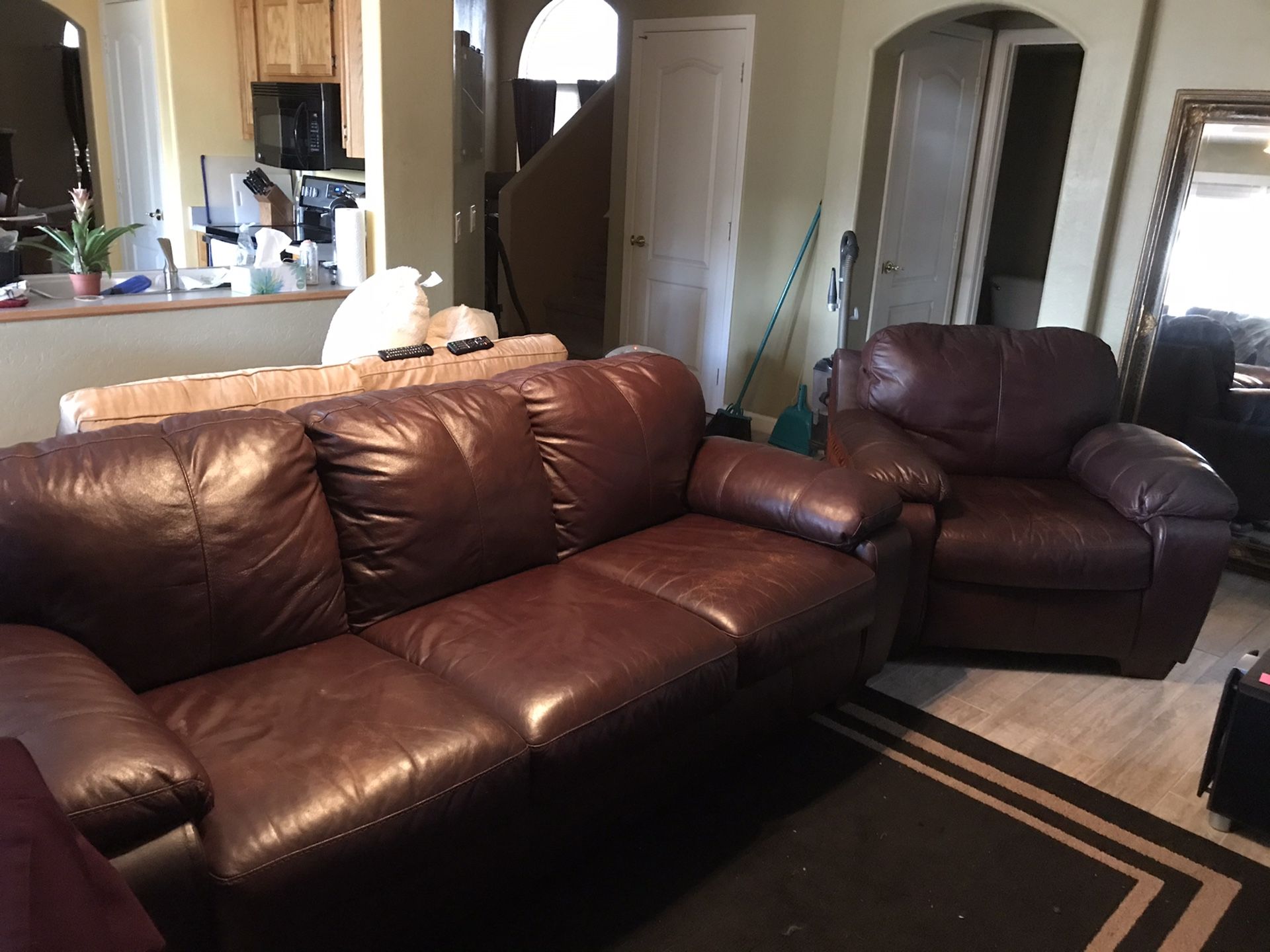 Leather couch and chair set for Sale in Chandler, AZ OfferUp