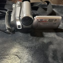 Panasonic Mini DV digital camcorder