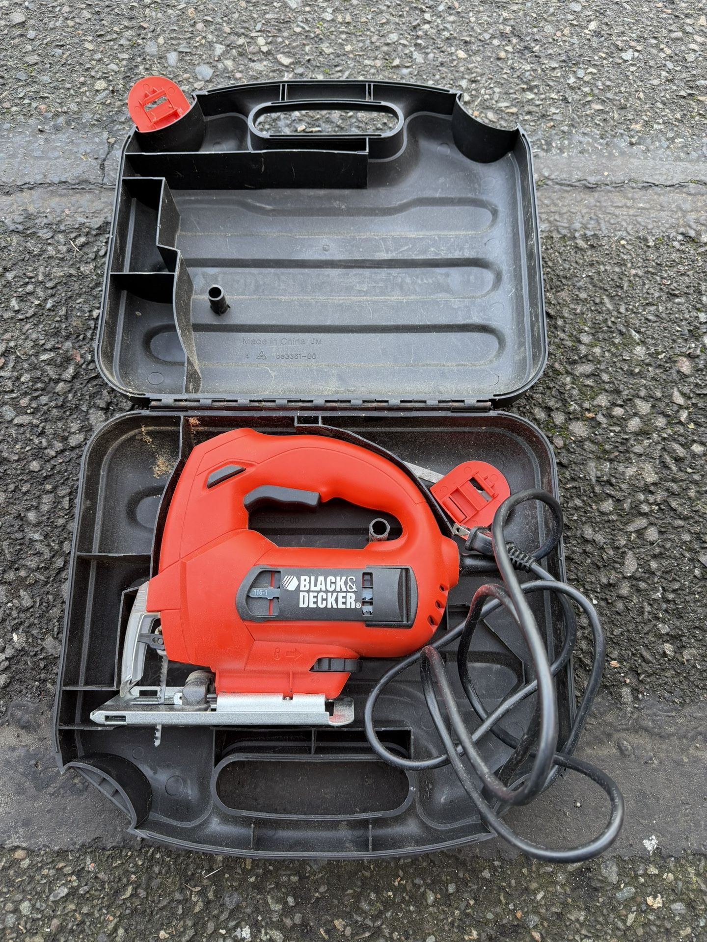 Black and Decker Jigsaw With Hard Case