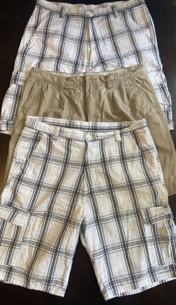 Mens Shorts Sz 36 (3) Pair