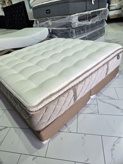 King Sizes Mattress Set