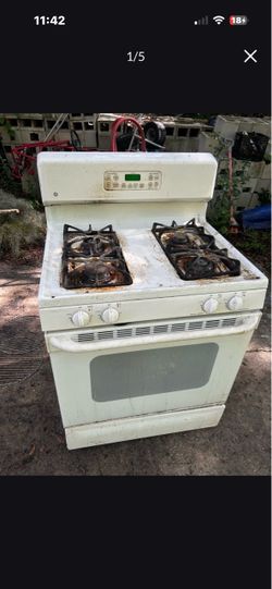 GE Gas Range Stove 4-Burner White