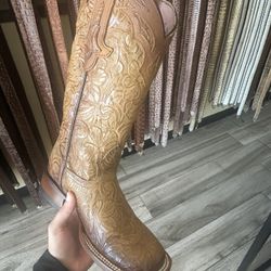 Women Boots