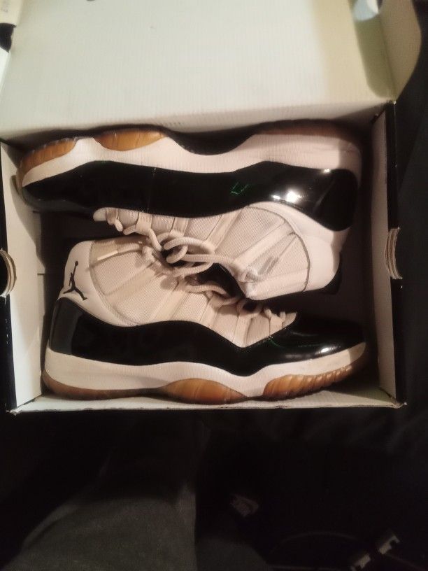 Jordan 11 Concord