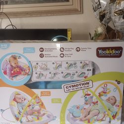 Yookidoo Baby Gym Urban Lay to Sit-Up Playmat. 3-in-1 Newborns Activity Center with Tummy Time Toys, Pillow & Infant..