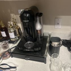 Nespresso VertuoLine machine by Breville For Sale 
