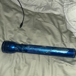 MAG LITE Flashlight