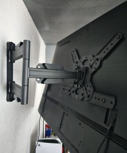 Full Motion TV Mount